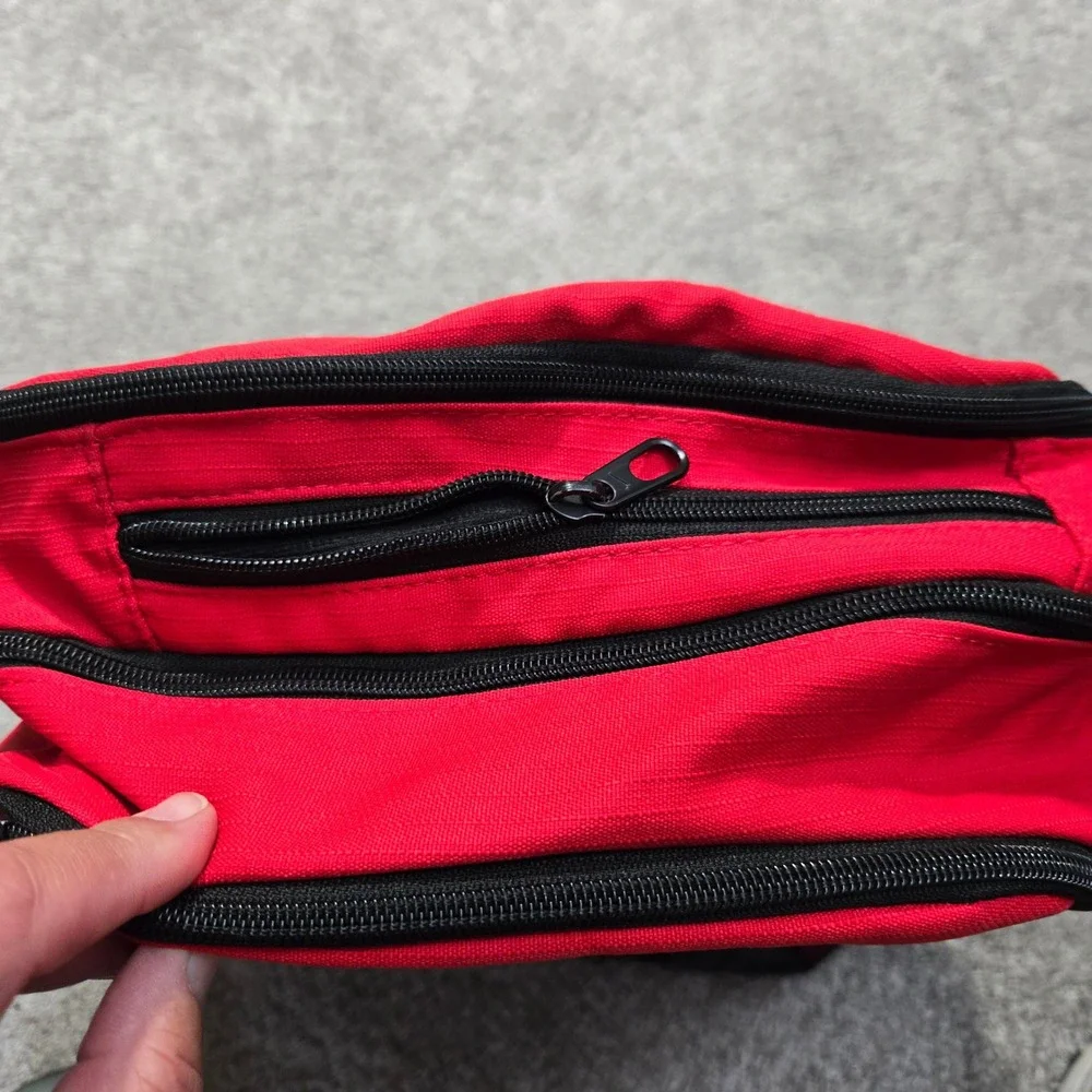 Nike Red Black Swoosh Backpack School Sports Gym Bag Ripstop Padded Straps